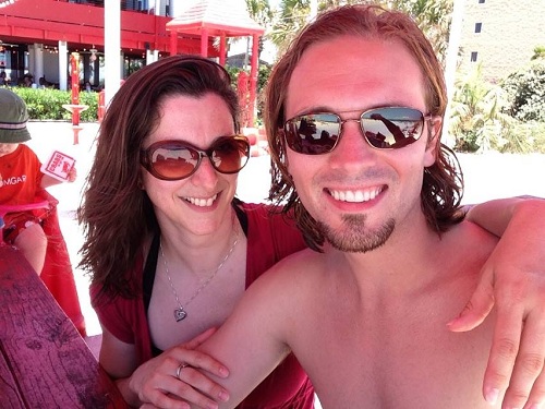 580208_10152876799770015_287088644_n